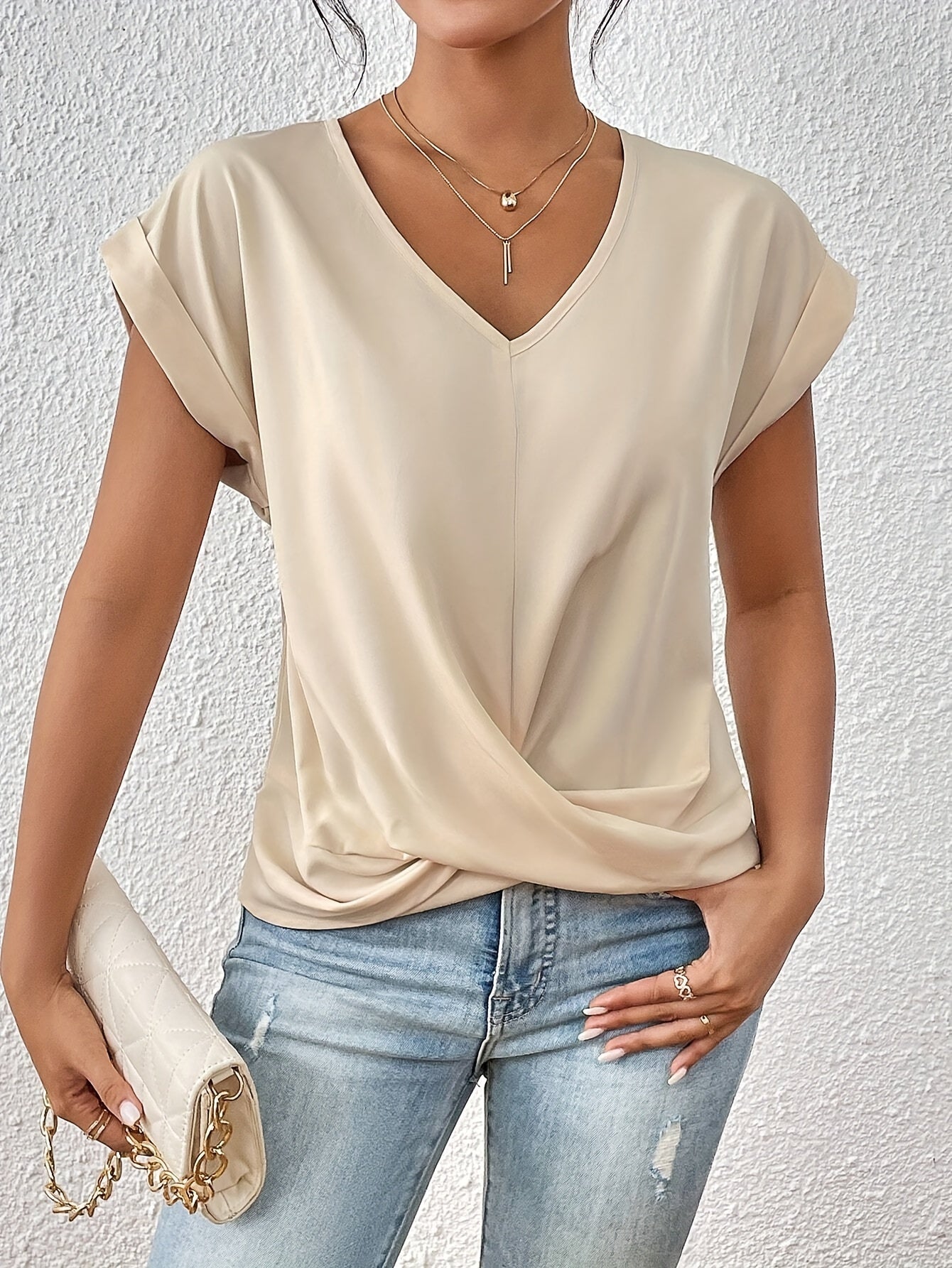 Cleo | Casual T-shirt z dekoltem w kształcie V
